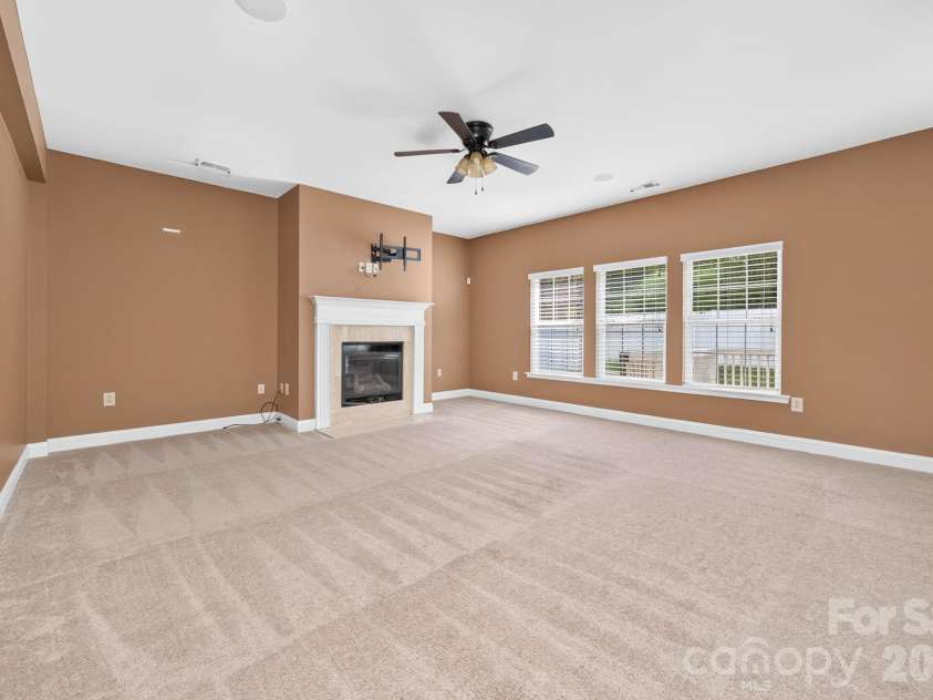 4708 Kiddle Lane, Monroe, NC 28110.  MLS# CAR4403403, YatesRealty ID 37541. Tons of natural light