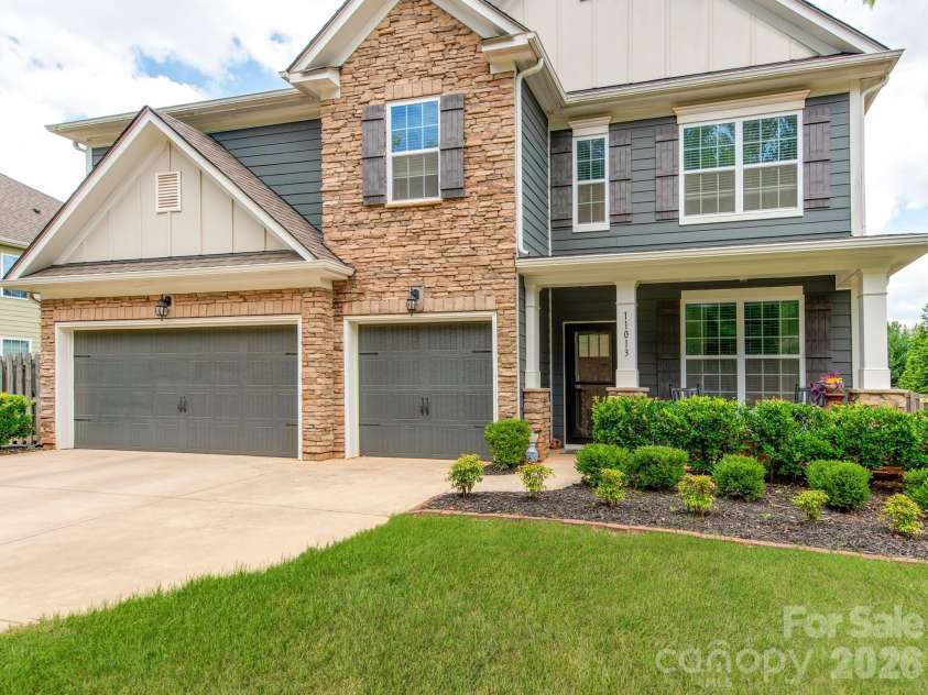 11013 Charmont Place, Huntersville, NC 28078.  MLS# CAR4396560, YatesRealty ID 37542. Front
