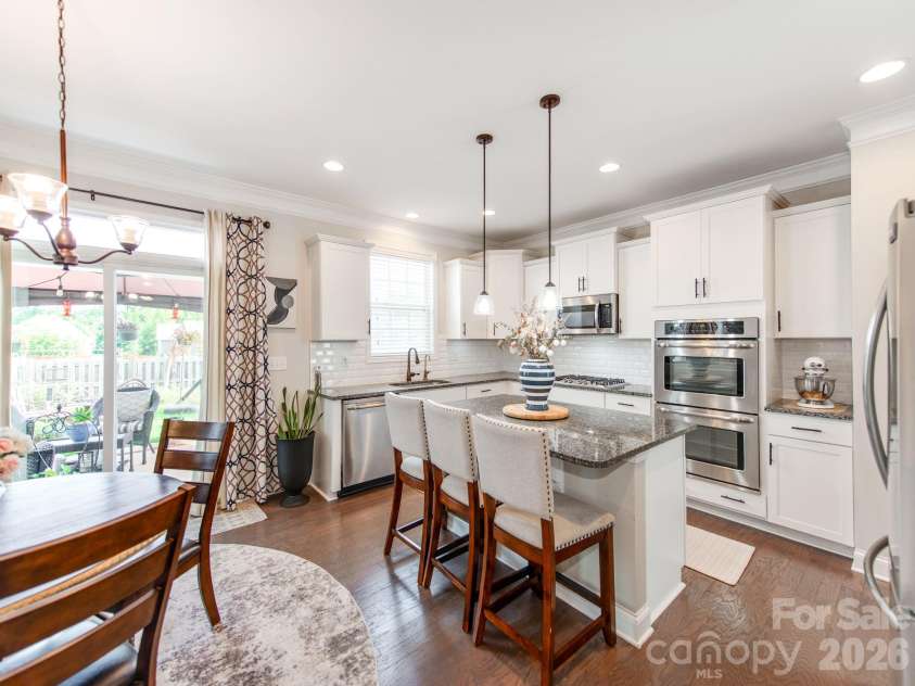 11013 Charmont Place, Huntersville, NC 28078.  MLS# CAR4396560, YatesRealty ID 37542. Kitchen