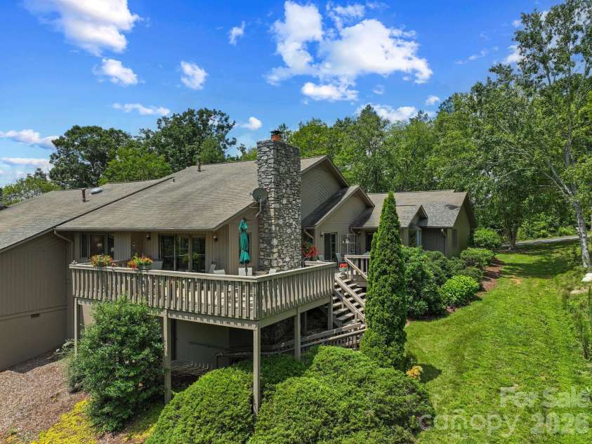 48 Stony Ridge, Asheville, NC 28804.  MLS# CAR4397346, YatesRealty ID 37545. 
