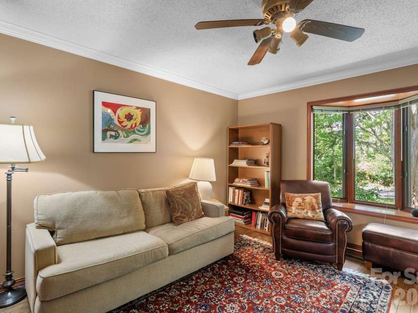 48 Stony Ridge, Asheville, NC 28804.  MLS# CAR4397346, YatesRealty ID 37545. Second bedroom