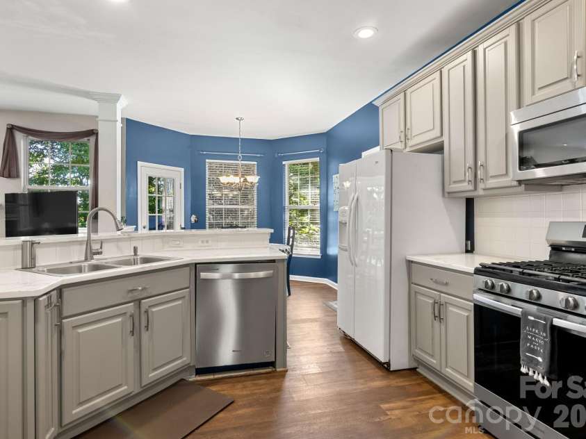 324 Brixham Place, Fort Mill, SC 29708.  MLS# CAR4389709, YatesRealty ID 37546. 