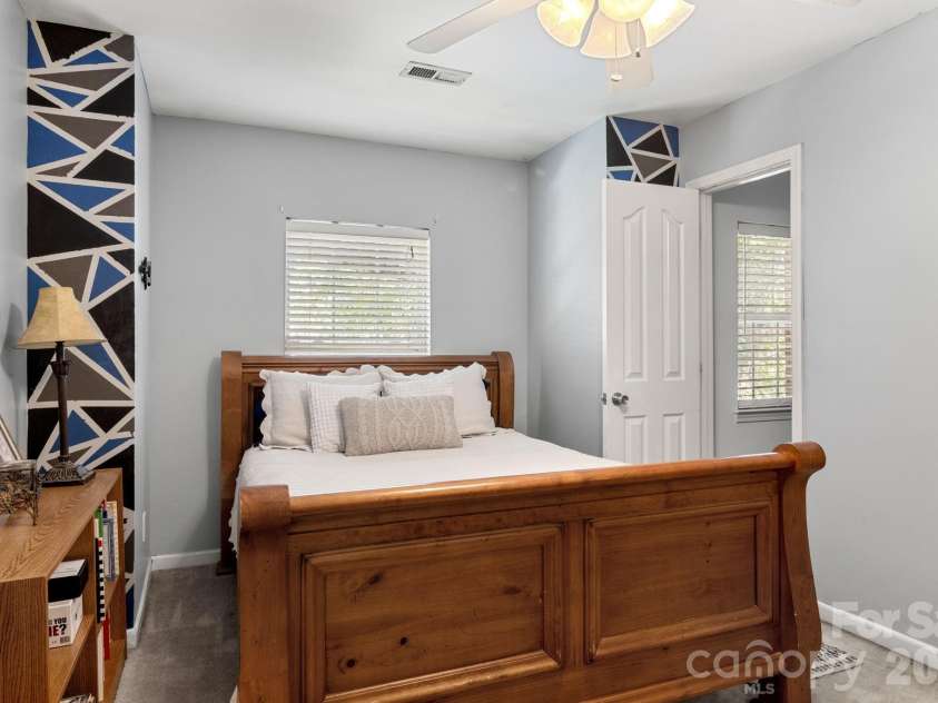324 Brixham Place, Fort Mill, SC 29708.  MLS# CAR4389709, YatesRealty ID 37546. 
