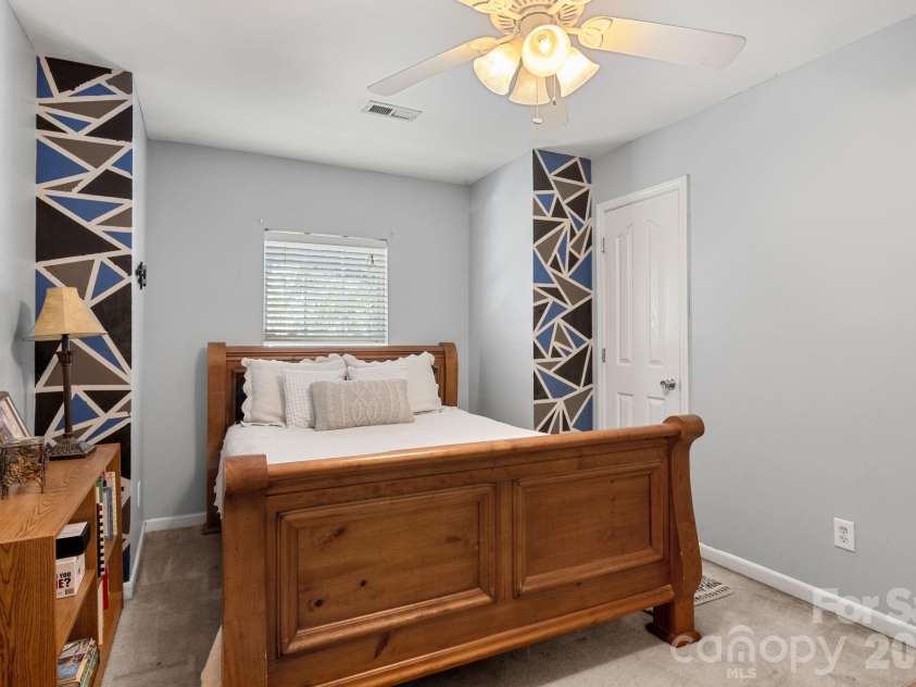324 Brixham Place, Fort Mill, SC 29708.  MLS# CAR4389709, YatesRealty ID 37546. 