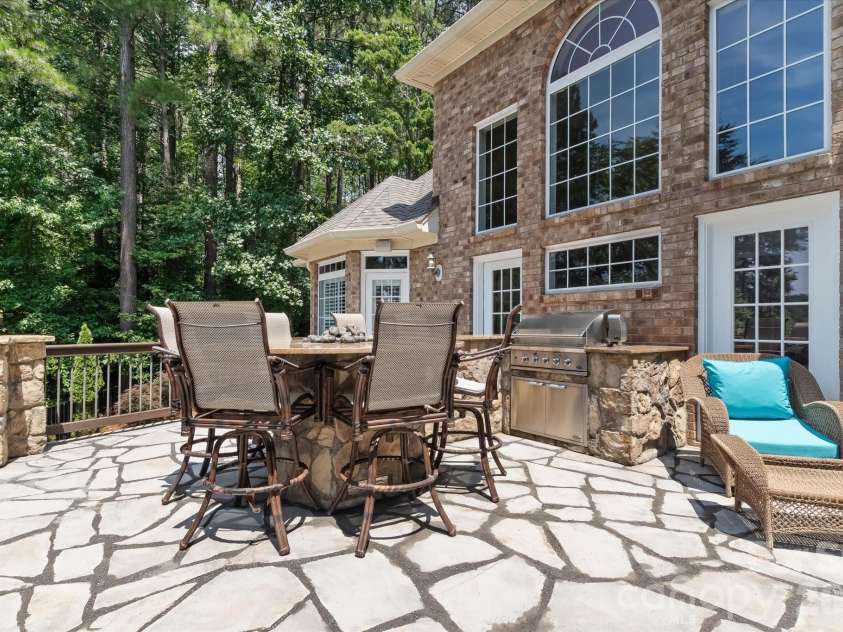 151 Eagle Chase Lane, Troutman, NC 28166.  MLS# CAR4393267, YatesRealty ID 37547. 