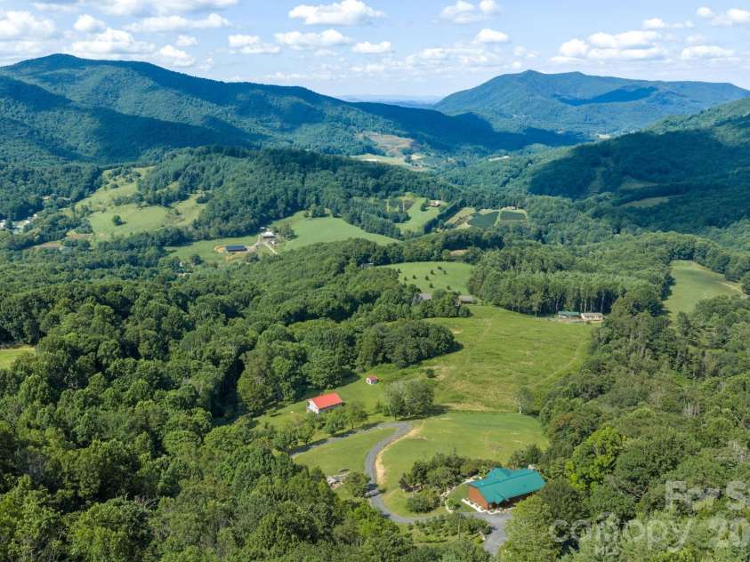 1013 Perry Road, West Jefferson, NC 28694.  MLS# CAR4404579, YatesRealty ID 37549. 