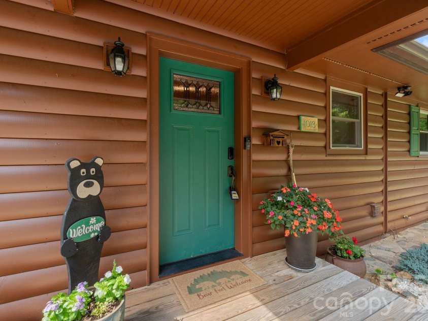 1013 Perry Road, West Jefferson, NC 28694.  MLS# CAR4404579, YatesRealty ID 37549. 