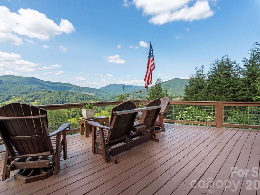 1013 Perry Road, West Jefferson, NC 28694.  MLS# CAR4404579, YatesRealty ID 37549. 