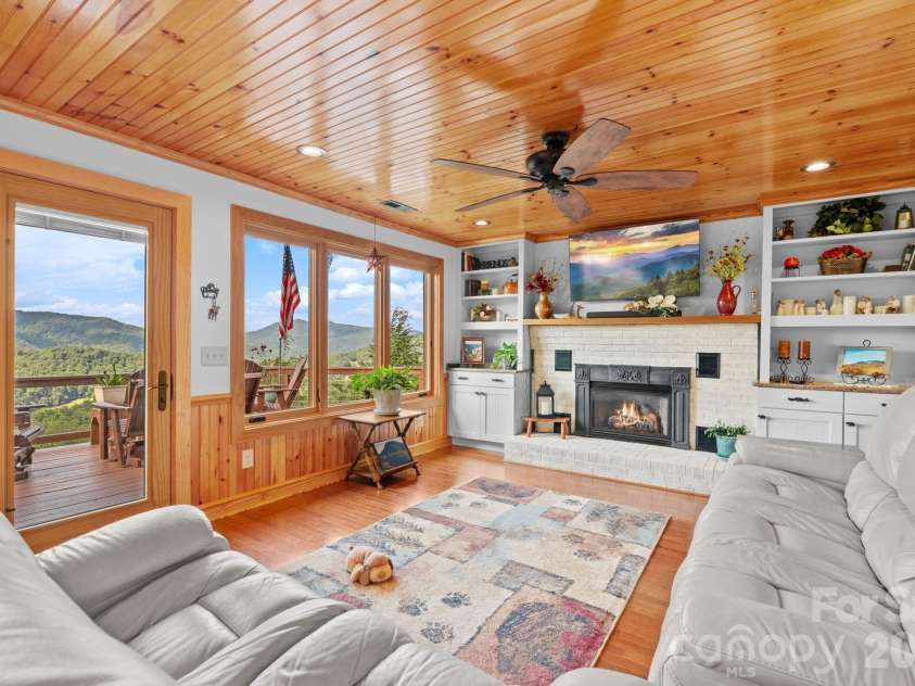 1013 Perry Road, West Jefferson, NC 28694.  MLS# CAR4404579, YatesRealty ID 37549. 