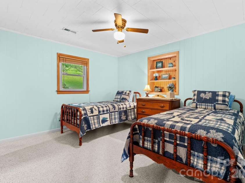 1013 Perry Road, West Jefferson, NC 28694.  MLS# CAR4404579, YatesRealty ID 37549. 