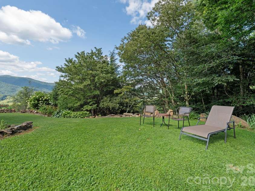 1013 Perry Road, West Jefferson, NC 28694.  MLS# CAR4404579, YatesRealty ID 37549. 