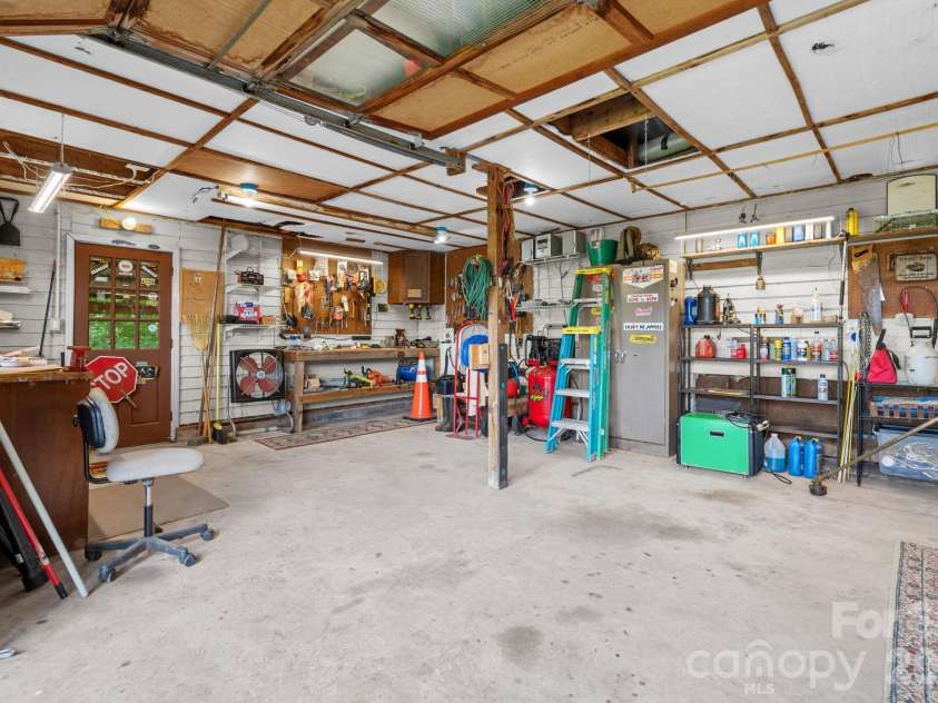 1013 Perry Road, West Jefferson, NC 28694.  MLS# CAR4404579, YatesRealty ID 37549. 