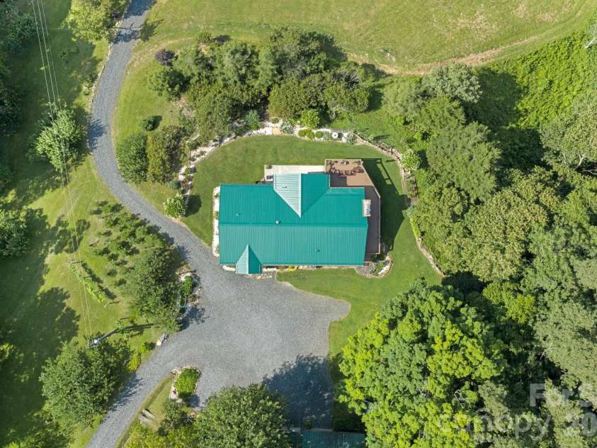 1013 Perry Road, West Jefferson, NC 28694.  MLS# CAR4404579, YatesRealty ID 37549. 