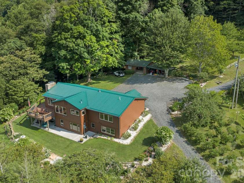 1013 Perry Road, West Jefferson, NC 28694.  MLS# CAR4404579, YatesRealty ID 37549. 
