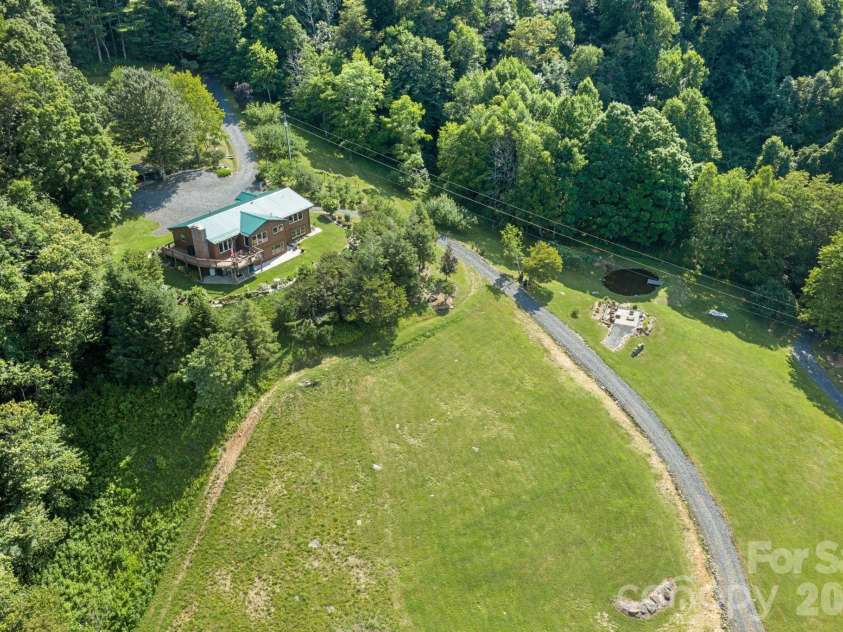 1013 Perry Road, West Jefferson, NC 28694.  MLS# CAR4404579, YatesRealty ID 37549. 