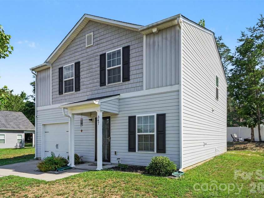 347 Cornwall Drive, Salisbury, NC 28147.  MLS# CAR4405138, YatesRealty ID 37551. 