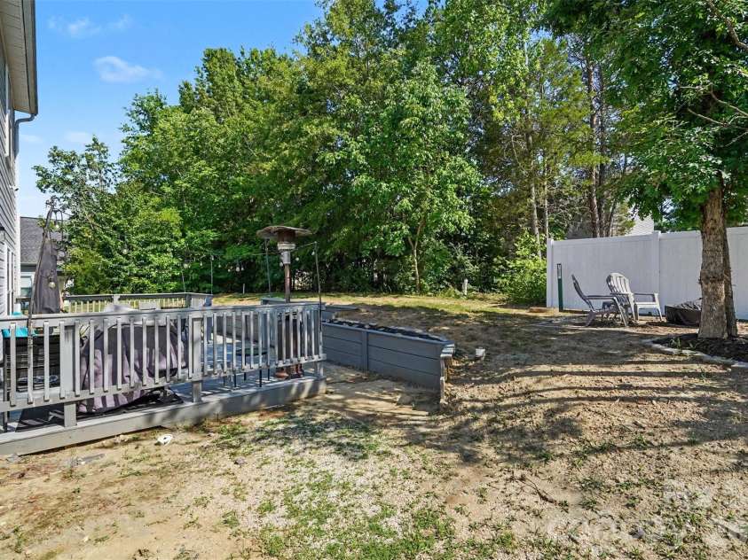 347 Cornwall Drive, Salisbury, NC 28147.  MLS# CAR4405138, YatesRealty ID 37551. 