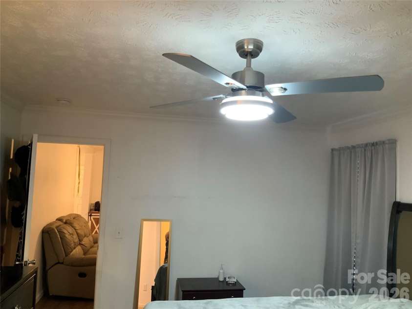 129 Concord Road, Asheville, NC 28803.  MLS# CAR4404084, YatesRealty ID 37552. 