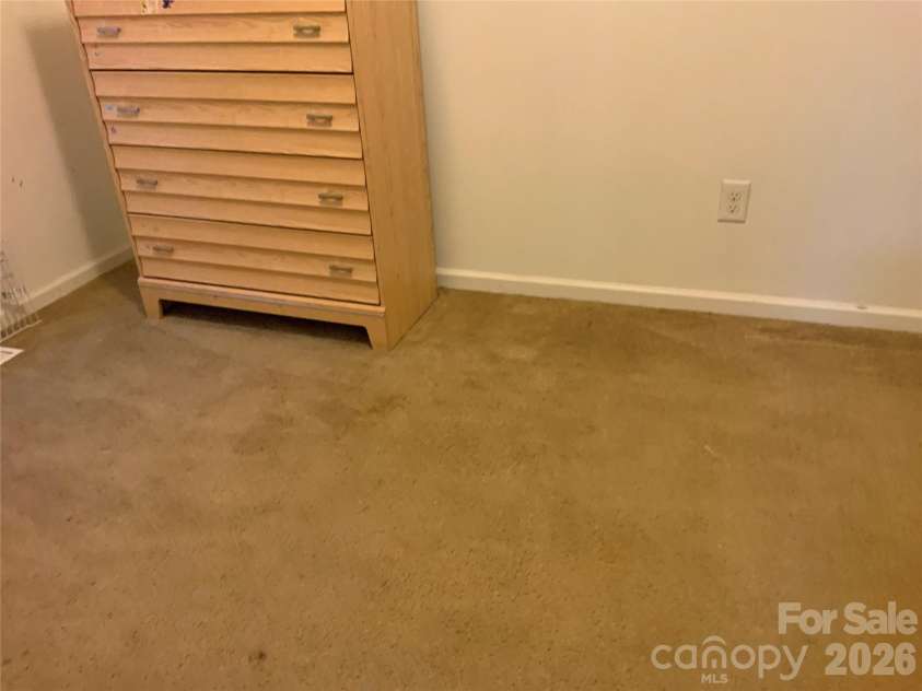 129 Concord Road, Asheville, NC 28803.  MLS# CAR4404084, YatesRealty ID 37552. 