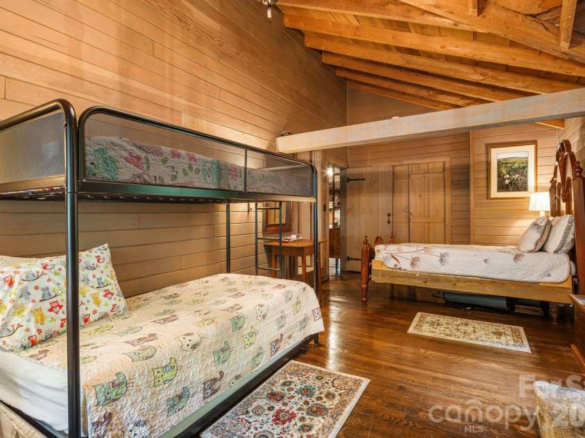 692 Mckinney Gap Drive, Mars Hill, NC 28754.  MLS# CAR4399041, YatesRealty ID 37553. 