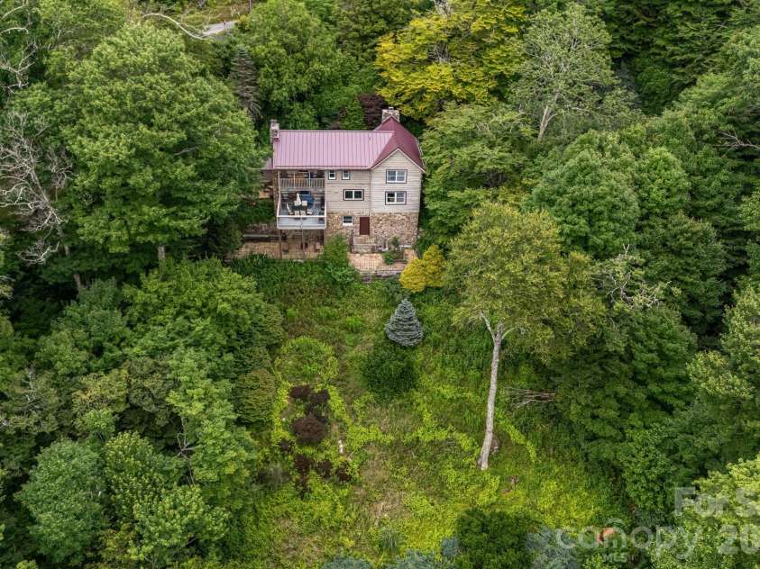 692 Mckinney Gap Drive, Mars Hill, NC 28754.  MLS# CAR4399041, YatesRealty ID 37553. 