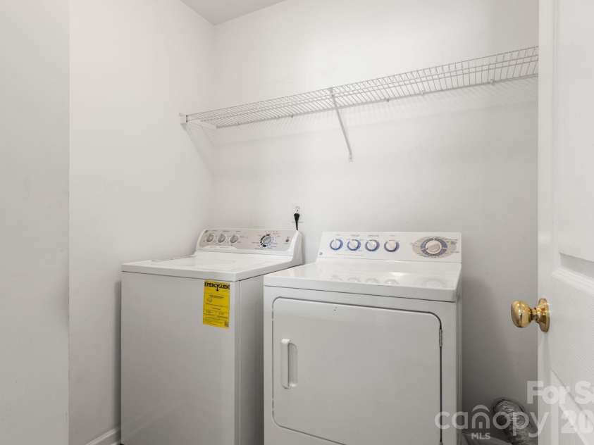 3102 Broad Plum Lane, Indian Trail, NC 28079.  MLS# CAR4401259, YatesRealty ID 37558. 2nd Floor laundry