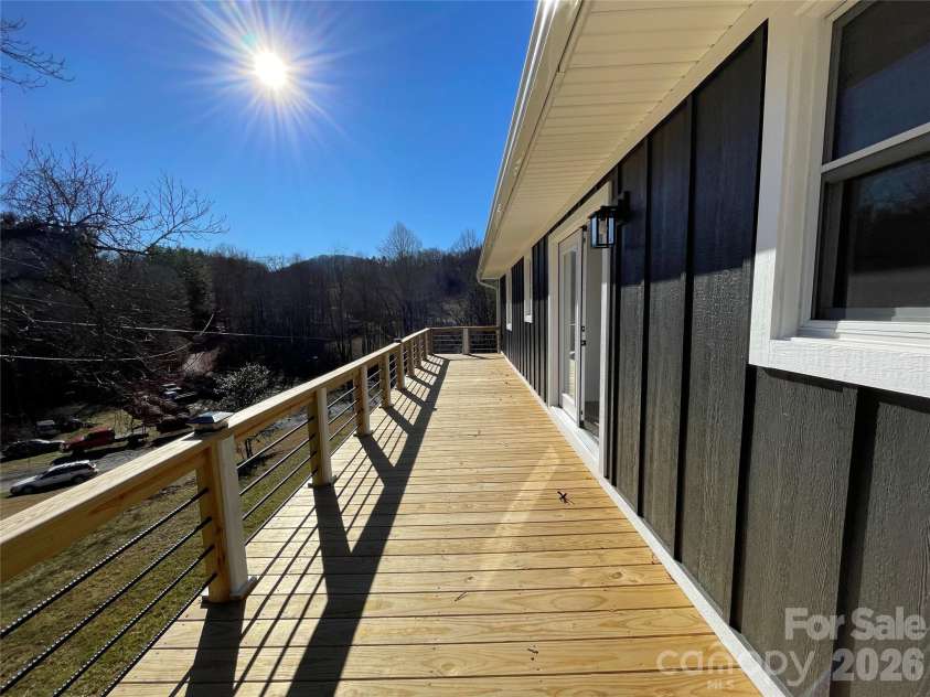 2019 Dale Road, Spruce Pine, NC 28777.  MLS# CAR4335302, YatesRealty ID 3756. 