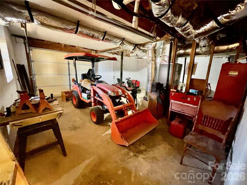 2019 Dale Road, Spruce Pine, NC 28777.  MLS# CAR4335302, YatesRealty ID 3756. 