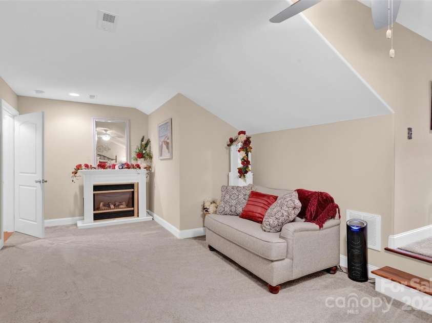 8439 Sonata Court, Denver, NC 28037.  MLS# CAR4229137, YatesRealty ID 3756. 