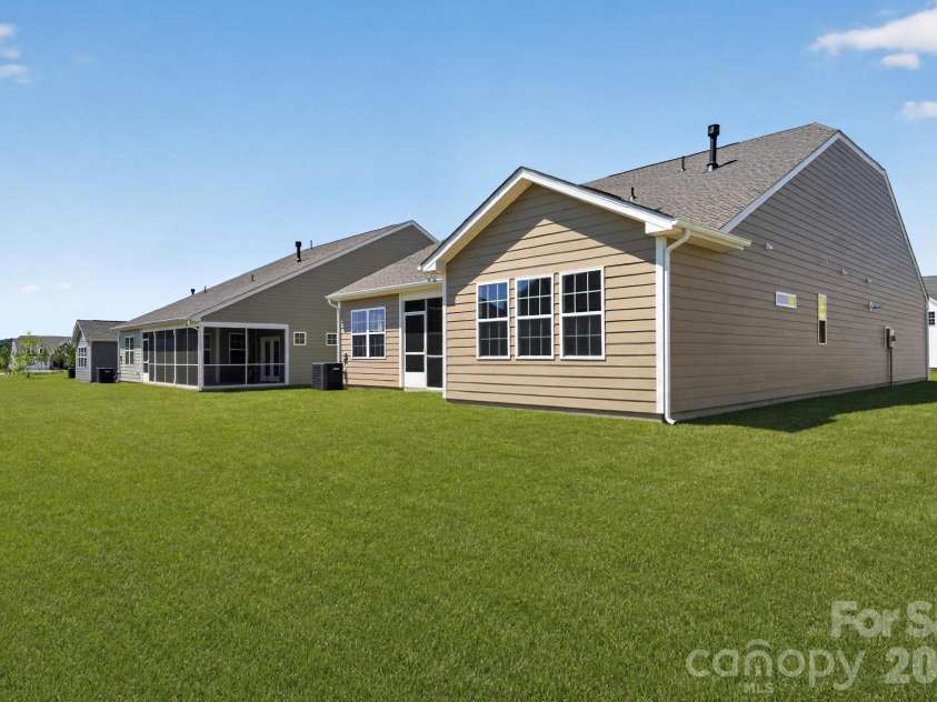 4856 Good Day Drive, Lancaster, SC 29720.  MLS# CAR4384113, YatesRealty ID 37560. 