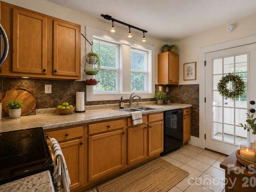 10 Enka Oak Street, Candler, NC 28715.  MLS# CAR4398797, YatesRealty ID 37561. Virtually staged