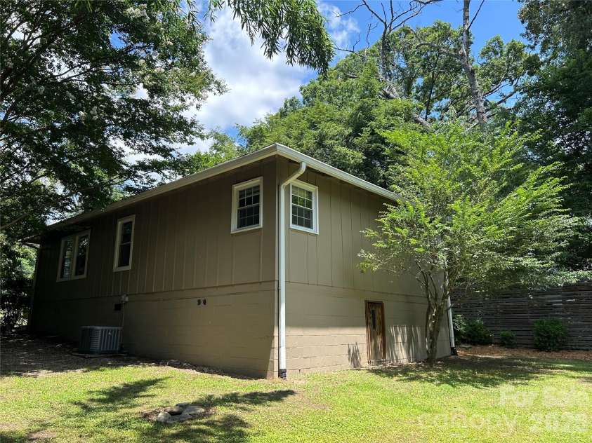 11 Mountain Road, Hendersonville, NC 28791.  MLS# CAR4400535, YatesRealty ID 37562. Backyard