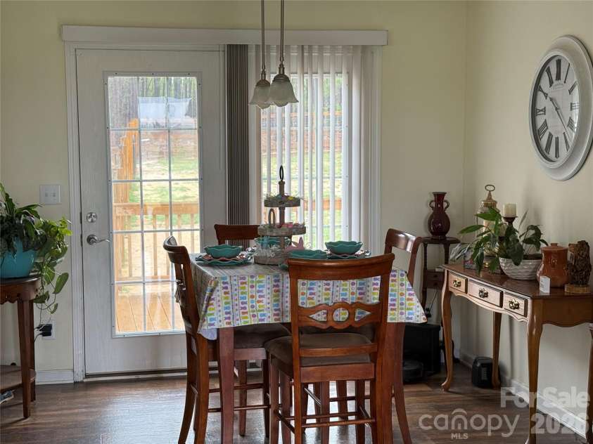 6883 Airport Road, Mount Croghan, SC 29727.  MLS# CAR4405176, YatesRealty ID 37565. 