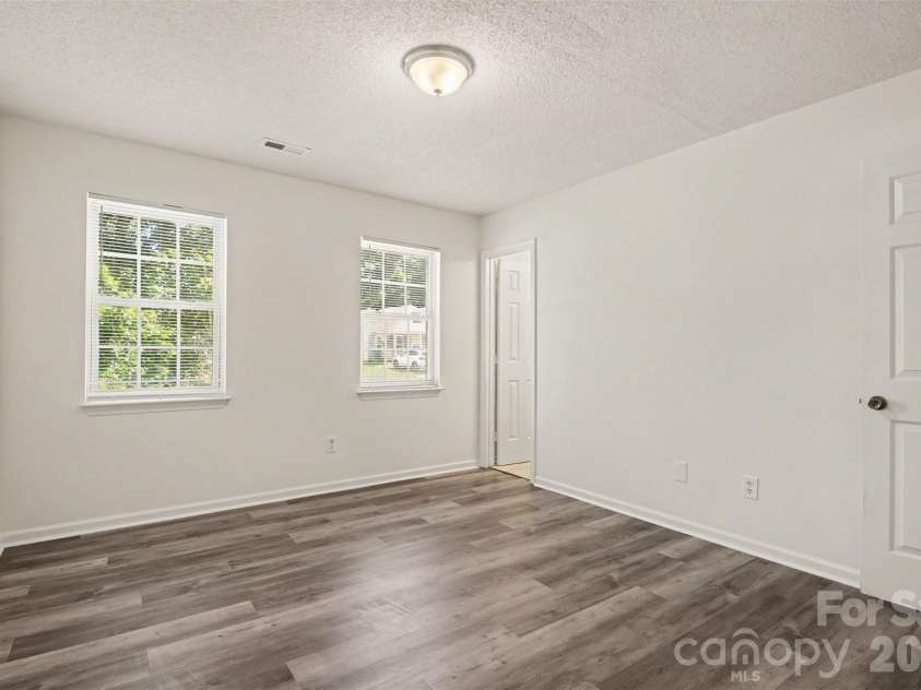 1606 Dendy Lane, Pineville, NC 28134.  MLS# CAR4404184, YatesRealty ID 37566. 