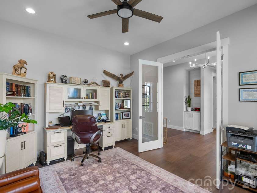 549 Daniel Circle Drive, Mills River, NC 28759.  MLS# CAR4402776, YatesRealty ID 37567. 