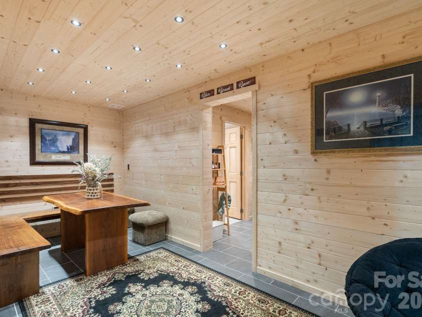 549 Daniel Circle Drive, Mills River, NC 28759.  MLS# CAR4402776, YatesRealty ID 37567. 