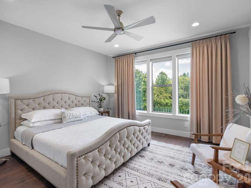 549 Daniel Circle Drive, Mills River, NC 28759.  MLS# CAR4402776, YatesRealty ID 37567. Bedroom #3