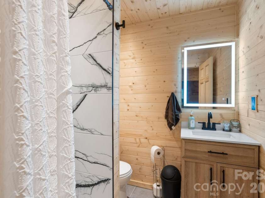 549 Daniel Circle Drive, Mills River, NC 28759.  MLS# CAR4402776, YatesRealty ID 37567. Sauna Bath