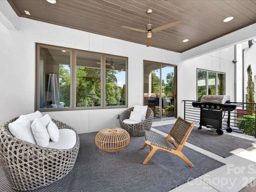 1310 Levy Way, Charlotte, NC 28205.  MLS# CAR4368279, YatesRealty ID 37568. Veranda