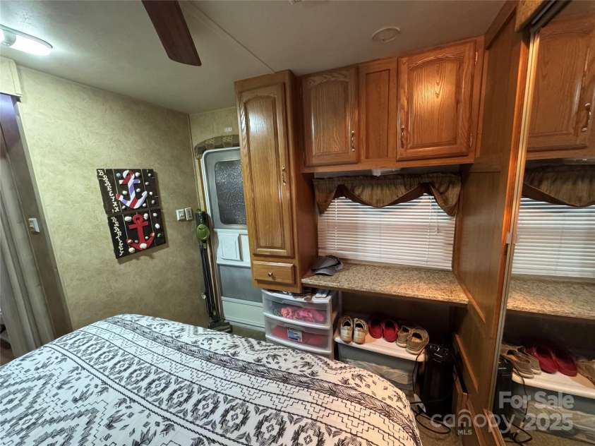 111 Club House Extension, New London, NC 28127.  MLS# CAR4295285, YatesRealty ID 3757. 