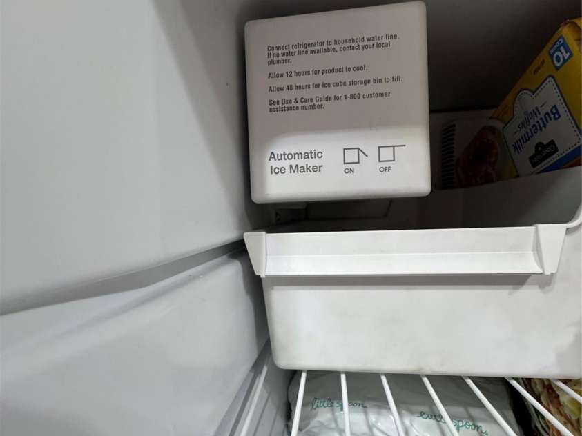 111 Club House Extension, New London, NC 28127.  MLS# CAR4295285, YatesRealty ID 3757. Ice maker in refrgierator