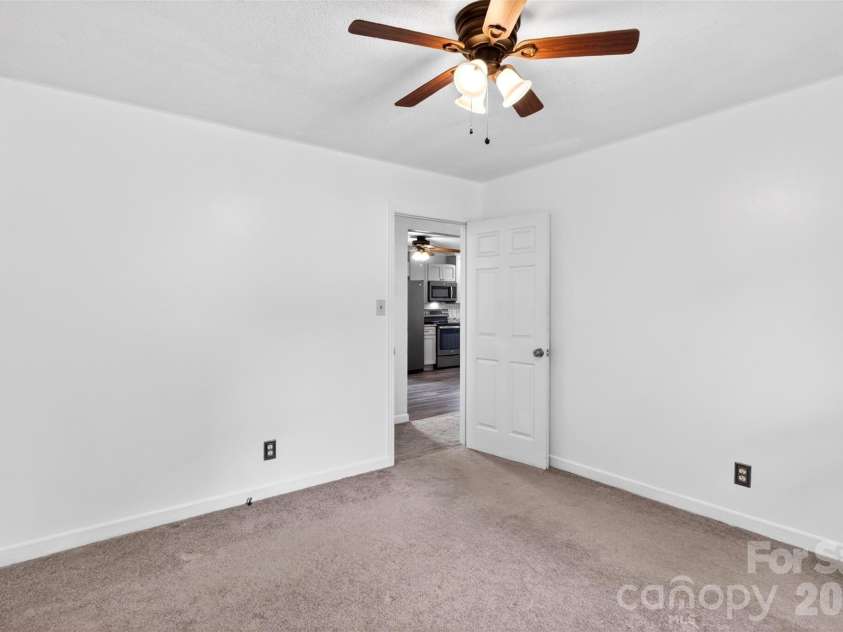 109 Woodruff Court, Moore, SC 29369.  MLS# CAR4388403, YatesRealty ID 37570. 