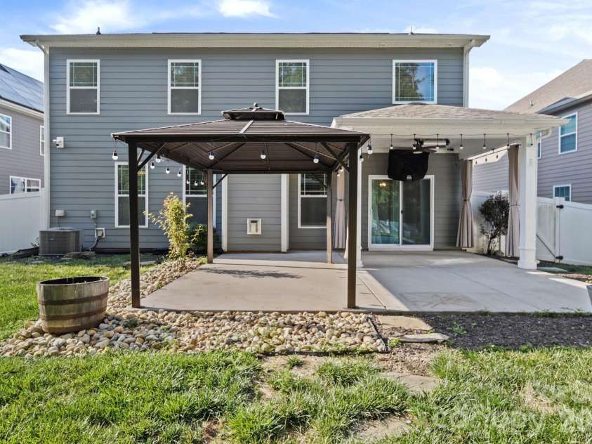 695 Belle Grove Drive, Clover, SC 29710.  MLS# CAR4399360, YatesRealty ID 37571. 