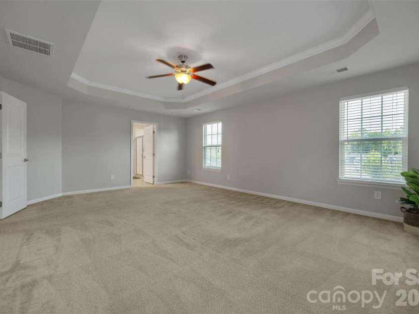 2745 Cypress Oak Lane, Gastonia, NC 28056.  MLS# CAR4398586, YatesRealty ID 37572. 