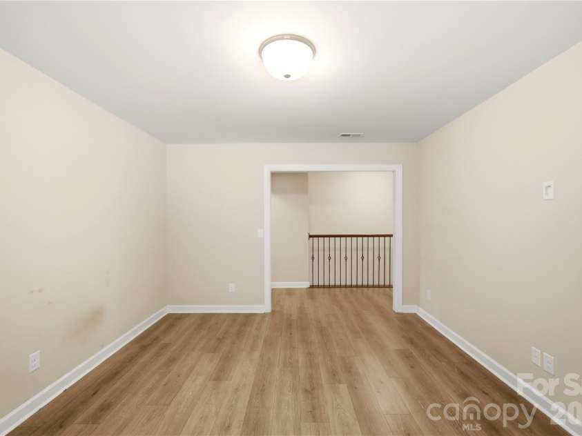 12088 Garmon Mill Estates Drive, Midland, NC 28107.  MLS# CAR4396990, YatesRealty ID 37574. Flex Room
