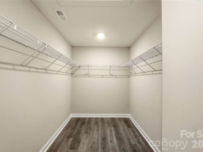 12088 Garmon Mill Estates Drive, Midland, NC 28107.  MLS# CAR4396990, YatesRealty ID 37574. Primary Closet