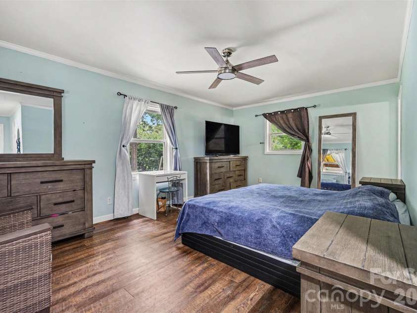 953 Twin Lakes Road, Rock Hill, SC 29732.  MLS# CAR4396547, YatesRealty ID 37575. 