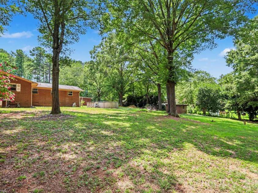 953 Twin Lakes Road, Rock Hill, SC 29732.  MLS# CAR4396547, YatesRealty ID 37575. 