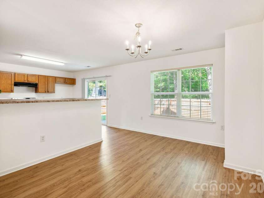 1429 River Run Road, Lowell, NC 28098.  MLS# CAR4401168, YatesRealty ID 37576. 