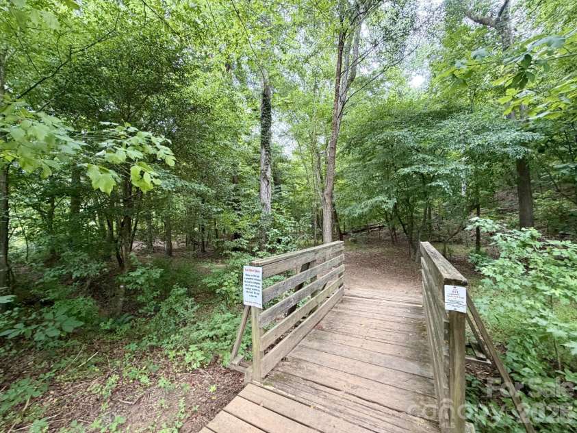 1429 River Run Road, Lowell, NC 28098.  MLS# CAR4401168, YatesRealty ID 37576. 